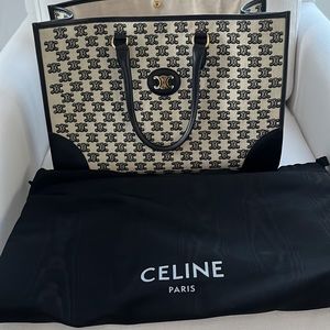 Celine Triomphe Tote -Flawless Condition!